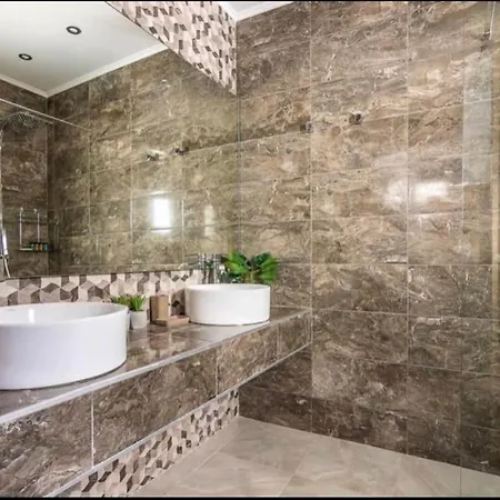 4 Bedroom Penthouse In Center Of * Athens